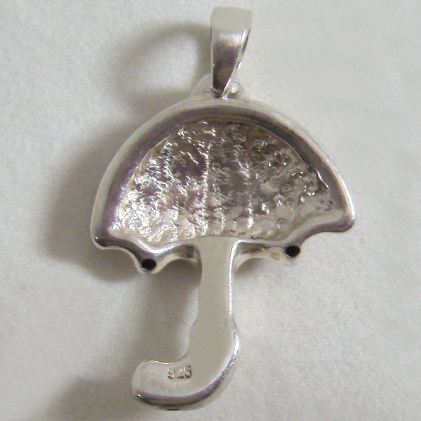 (p1397)Colgante de plata inflada motivo paraguas.